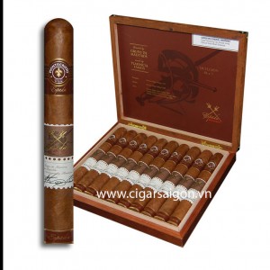 Xì gà Montecristo Espada – Hộp 10 điếu Trắng 7 x 56